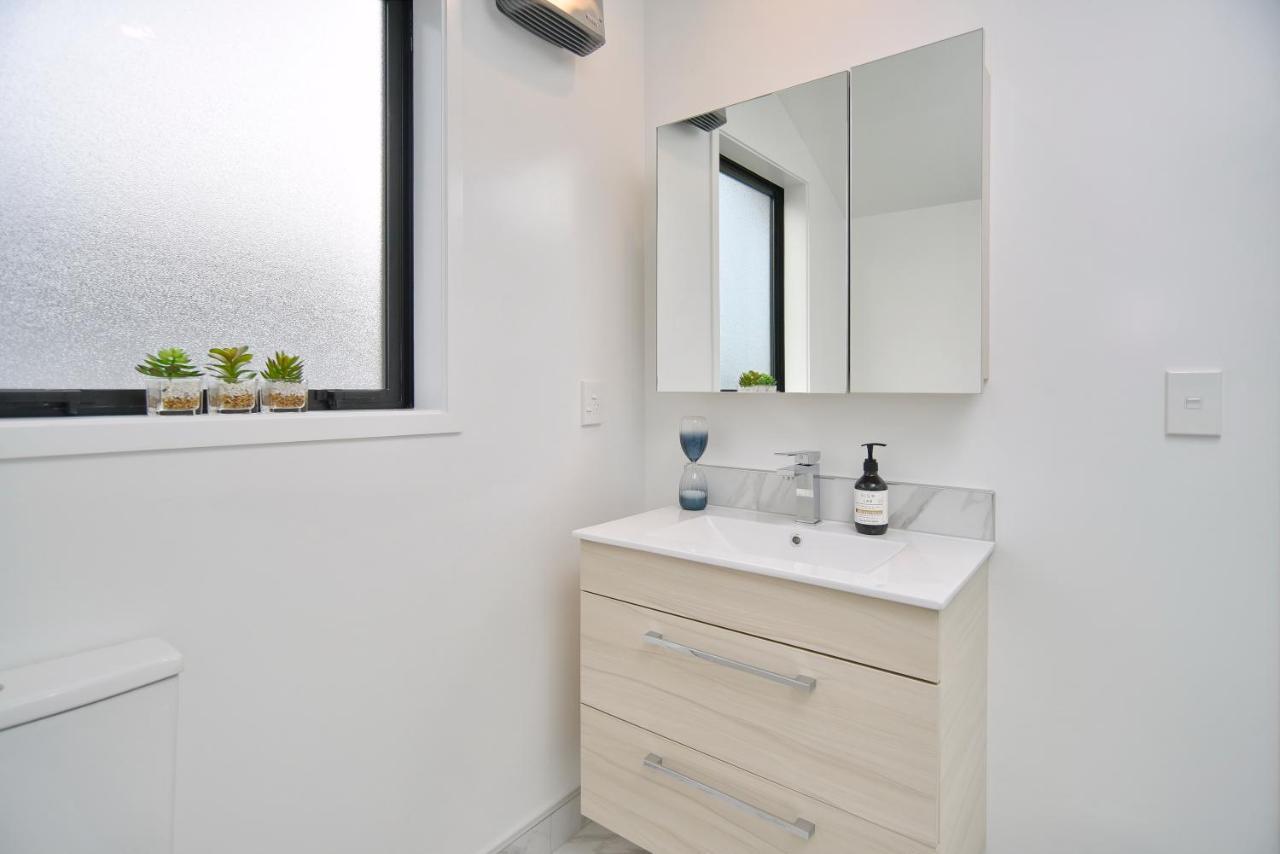 Sea Air And Sandy Beach, Beautiful 1 Bed 1 Bath Christchurch Kültér fotó